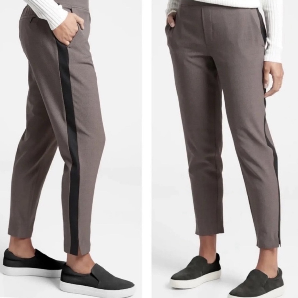 Athleta Brooklyn Ankle Pant in Plaid.